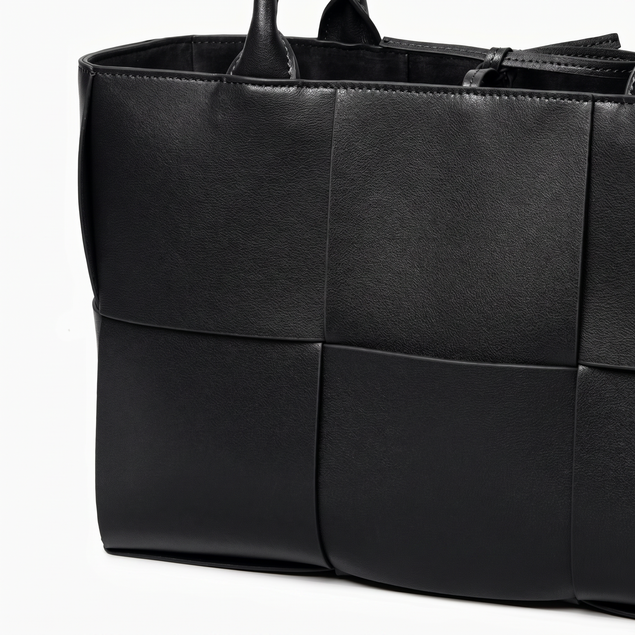 Karielle Medium Tote Bag